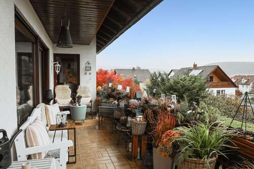 Foto - Haus zum Kaufen in Lohr 559.000,00 € 333 m²