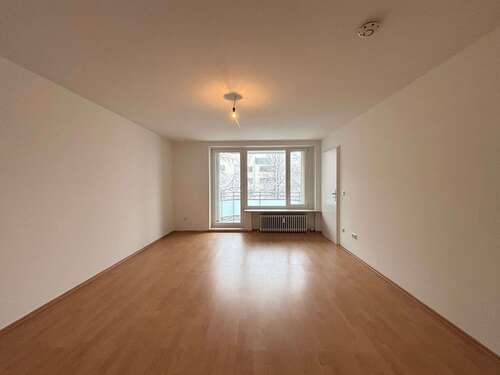 Foto - Wohnung zum Mieten in Augsburg 846,00 € 64.04 m²