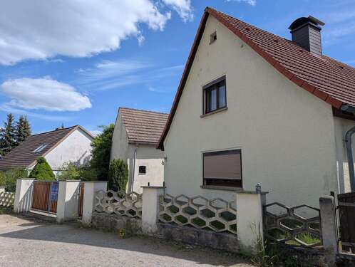 Foto - Haus zum Kaufen in Bad Schmiedeberg 99.000,00 € 103 m²