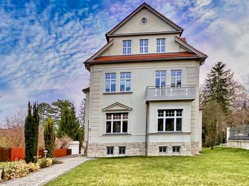 Foto - Haus zum Kaufen in Naumburg 1.200.000,00 € 576 m²