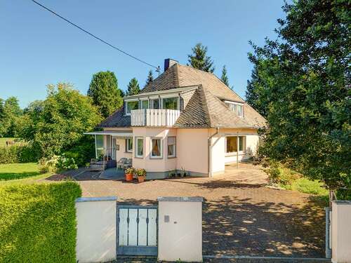 Foto - Haus zum Kaufen in Herschbach 250.000,00 € 190 m²