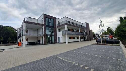 Foto - Wohnung zum Mieten in Zetel 1.083,00 € 98.91 m²