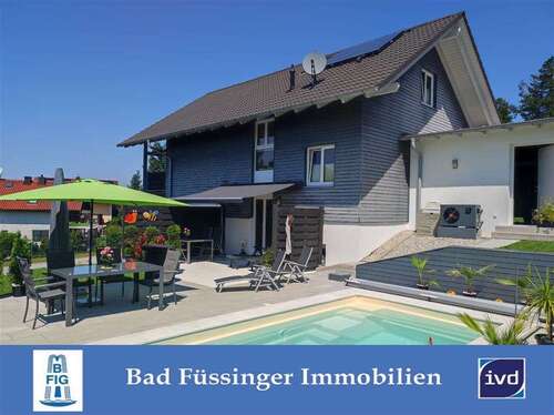 Foto - Haus zum Kaufen in Rotthalmünster 595.000,00 € 136.25 m²