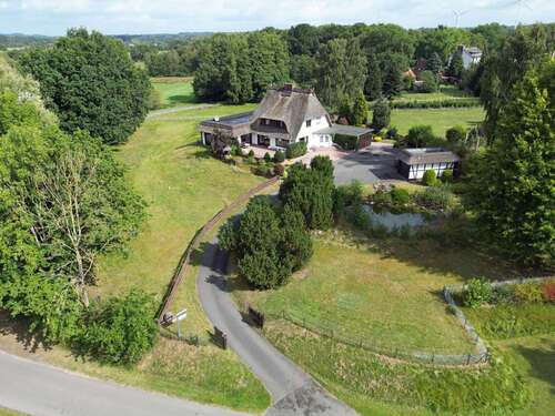 Foto - Haus zum Kaufen in Seevetal 590.000,00 € 250 m²