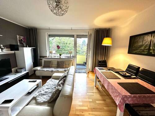 Foto - Wohnung zum Kaufen in Düsseldorf 239.000,00 € 67 m²