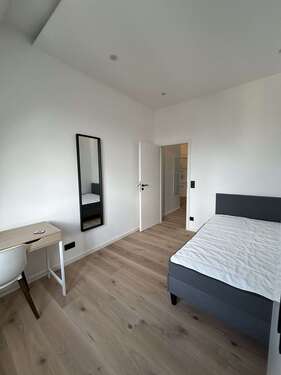 Foto - WG-Zimmer in Frankfurt 705,00 € 11 m²