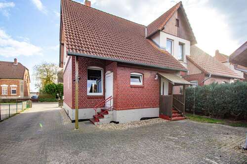 Foto - Haus zum Kaufen in Wustrow (Wendland) 120.000,00 € 138 m²