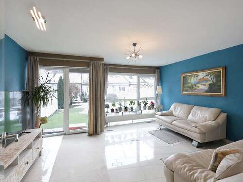 Foto - Haus zum Kaufen in Leonberg 439.000,00 € 93 m²