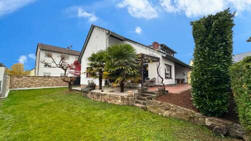 Foto - Haus zum Kaufen in Hattersheim am Main 1.075.000,00 € 200 m²