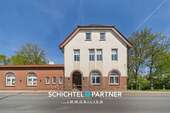 Wohnung zum Mieten in Stuhr 3.000,00 € 249 m²