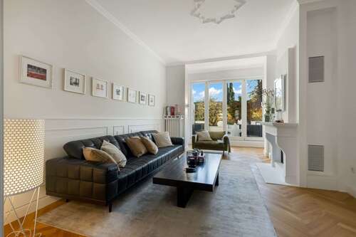 Foto - Haus zum Kaufen in Krefeld 1.590.000,00 € 202 m²