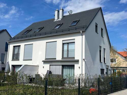 Foto - Haus zum Mieten in Neufahrn 2.670,00 € 140 m²