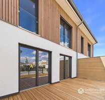 Haus zum Mieten in Neutraubling 1.824,97 € 125.86 m²