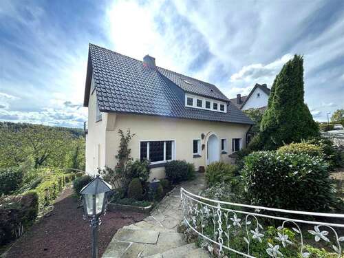 Foto - Haus zum Kaufen in Rüthen 250.000,00 € 204 m²