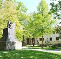 Haus zum Kaufen in Regensburg 1.350.000,00 € 337 m²