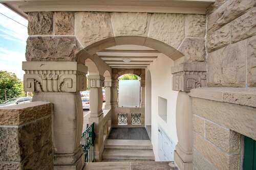 Foto - Haus zum Kaufen in Stuttgart 4.299.000,00 € 742 m²