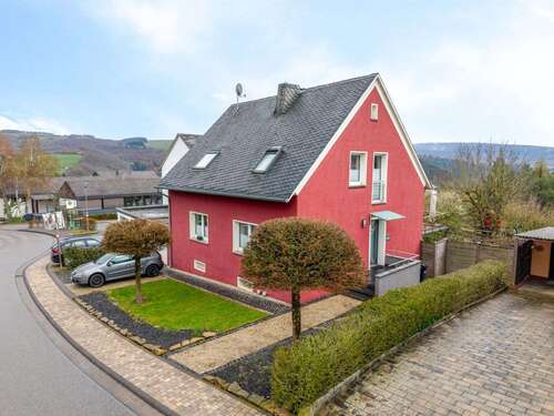 Foto - Haus zum Kaufen in Gusterath 549.000,00 € 181.31 m²