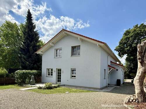 Foto - Haus zum Kaufen in Fredersdorf-Vogelsdorf 689.000,00 € 162 m²