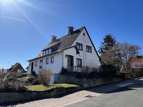 Foto - Haus zum Kaufen in Fritzlar 190.000,00 € 190 m²