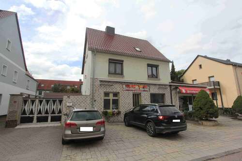 Foto - Haus zum Kaufen in Merseburg 299.000,00 € 194 m²