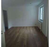 Wohnung zum Mieten in Suhl 210,00 € 32.62 m²