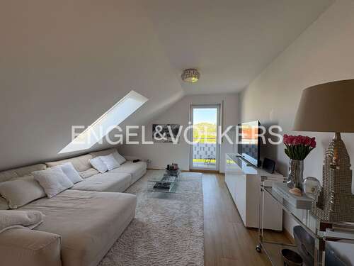Foto - Wohnung zum Mieten in Mannheim - Neuhermsheim 1.300,00 € 99 m²