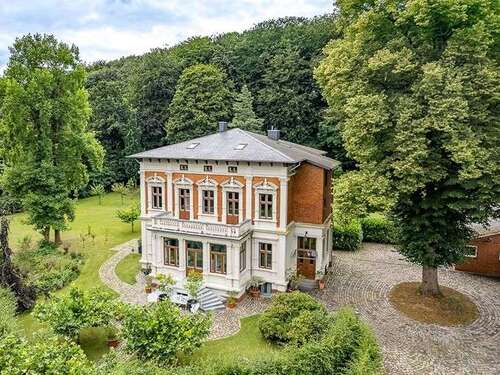 Foto - Haus zum Kaufen in Kellinghusen 3.500.000,00 € 508 m²