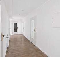 Wohnung zum Mieten in Halle 650,00 € 92 m²