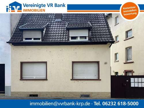 Foto - Haus zum Kaufen in Brühl 285.000,00 € 110 m²