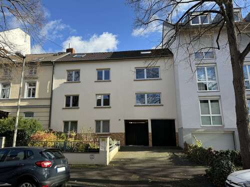 Foto - Haus zum Kaufen in Bonn 830.000,00 € 330.06 m²