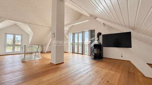 Foto - Haus zum Kaufen in Kreuztal 169.000,00 € 153.18 m²
