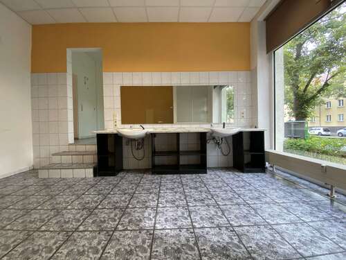 Foto - Einzelhandel in Halle 700,00 € 73.86 m²