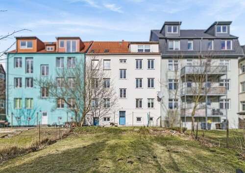 Foto - Haus zum Kaufen in Rostock 780.000,00 € 355 m²