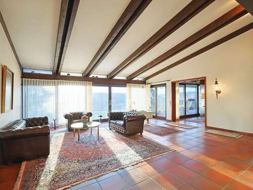 Foto - Haus zum Kaufen in Aidlingen 750.000,00 € 317.67 m²