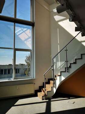 Foto - Büro in Kriftel 599,00 € 59 m² - 599,00 EUR Kaltmiete, ca.  59,00 m²