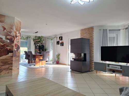 Foto - Wohnung zum Mieten in Lohrsdorf 1.150,00 € 125 m²