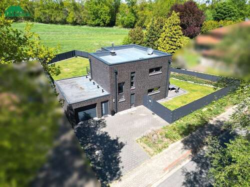 Foto - Haus zum Kaufen in Bargstedt 790.000,00 € 155.6 m²