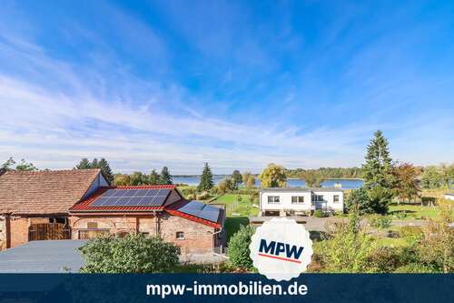 Foto - Haus zum Kaufen in Friedland 889.000,00 € 528 m²