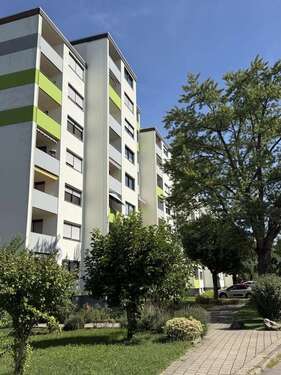Foto - Wohnung zum Kaufen in Weinstadt 228.000,00 € 76.01 m²
