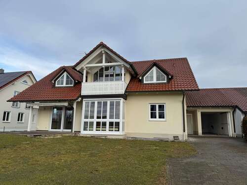 Foto - Haus zum Mieten in Gerolsbach 1.800,00 € 150 m²