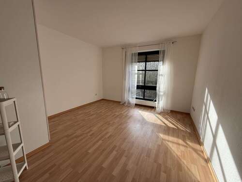 Foto - Wohnung zum Mieten in Düsseldorf 650,00 € 24 m²