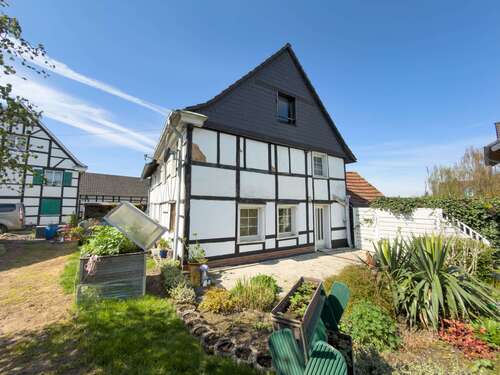 Foto - Haus zum Kaufen in Leverkusen 170.000,00 € 77 m²