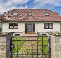 Haus zum Kaufen in Berlin Bohnsdorf 425.000,00 € 117.59 m² - Berlin / Bohnsdorf