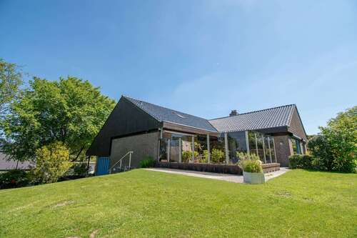 Foto - Haus zum Kaufen in Schleswig 769.000,00 € 292.8 m²