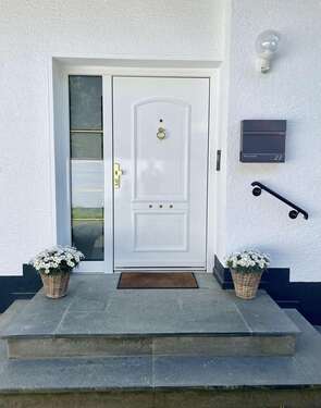 Foto - Haus zum Kaufen in Bergisch Gladbach 1.049.000,00 € 240 m²