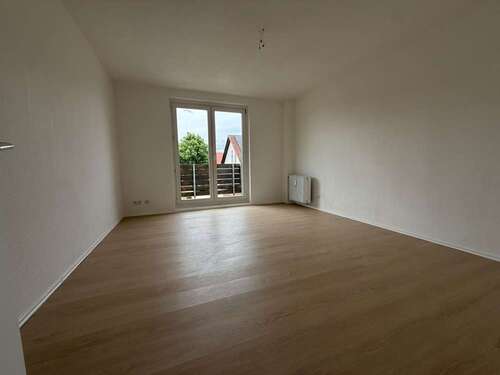 Foto - Wohnung zum Mieten in Leuna 320,00 € 59 m²