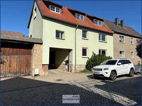 Foto - Haus zum Kaufen in Eckartsberga 275.000,00 € 226 m²