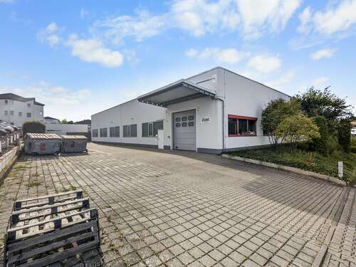 Foto - Halle in Neu-Anspach 3.375,00 € 450 m²