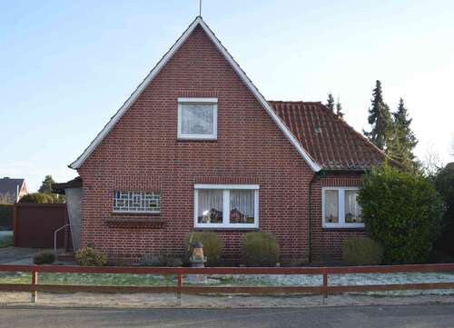 Foto - Haus zum Kaufen in Cadenberge 169.000,00 € 110 m²