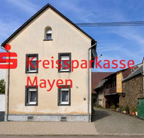 Haus zum Kaufen in Wolken 265.000,00 € 261 m²